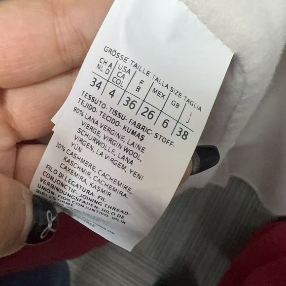 Authentic MaxMara Cream Wool Coat - Picture 5 of 5